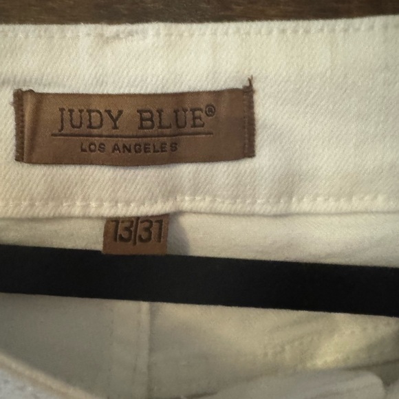 Judy Blue white wide leg jeans size 13 NWOT - Picture 4 of 9
